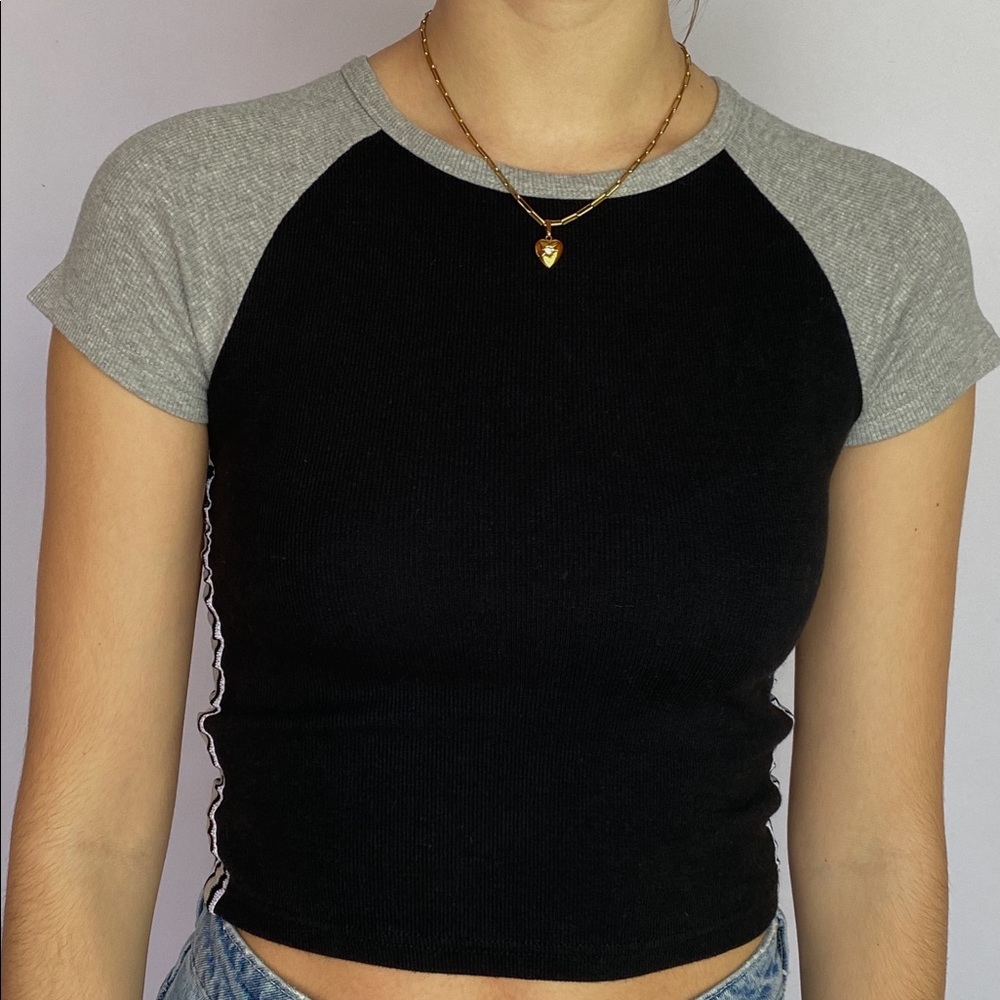 Urban Outfitters black & grey cropped tee